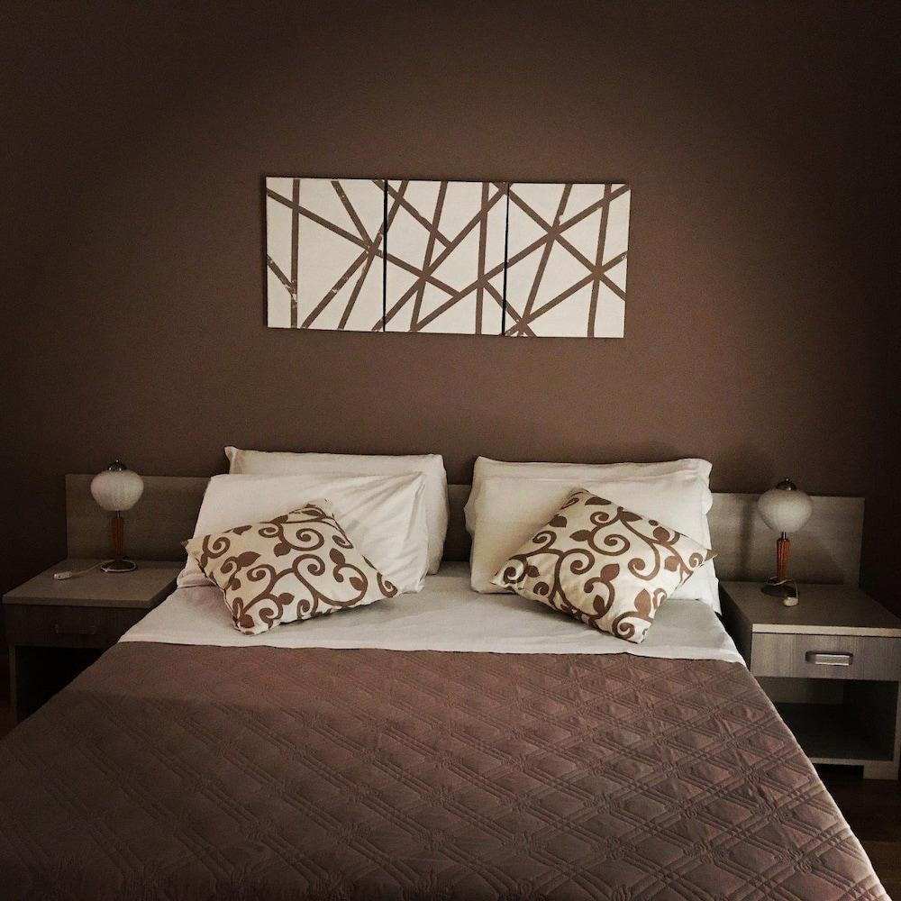 Papali Bed & Breakfast คาตาเนีย ภายนอก รูปภาพ